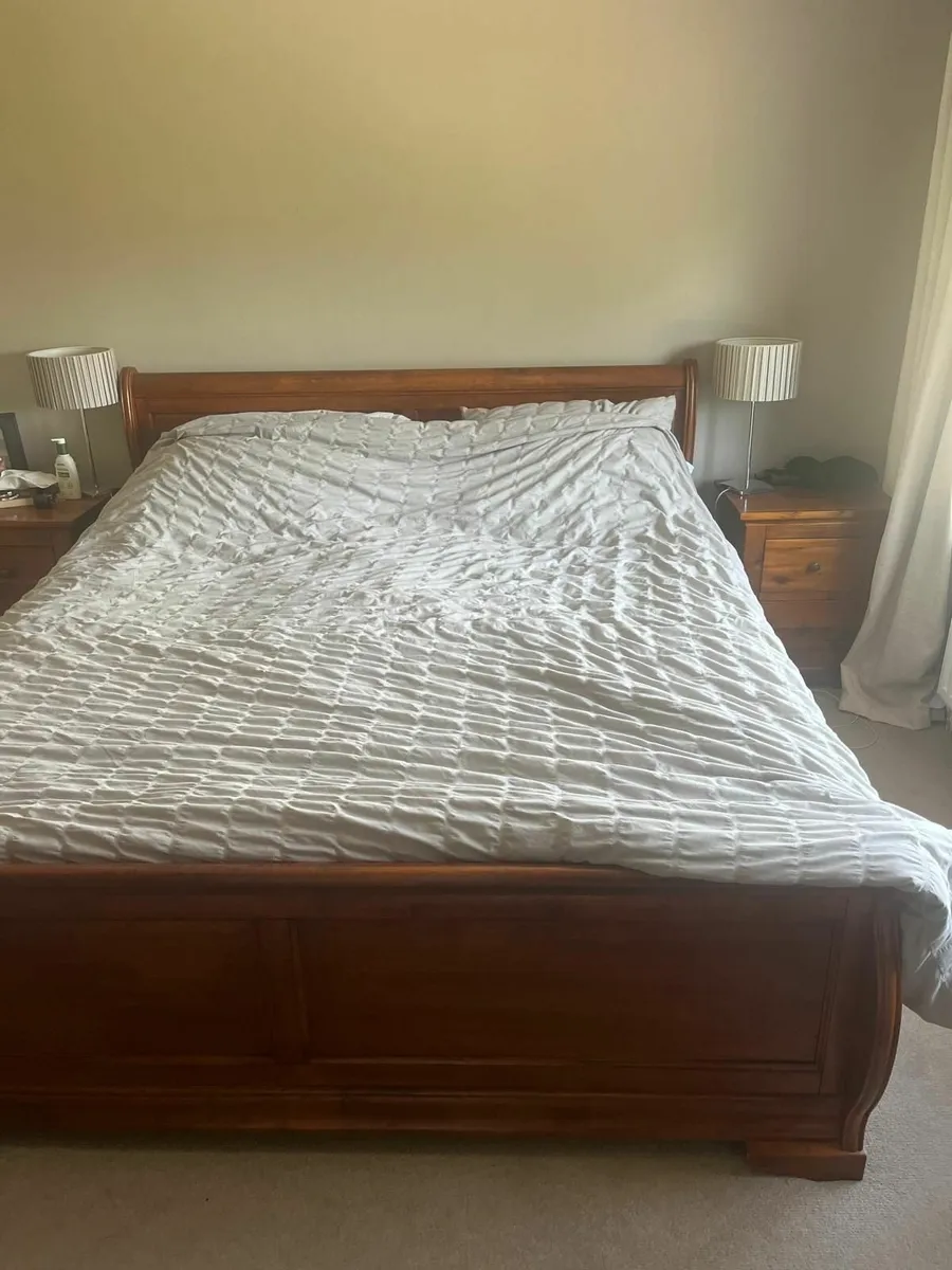 Super king bed - Image 1