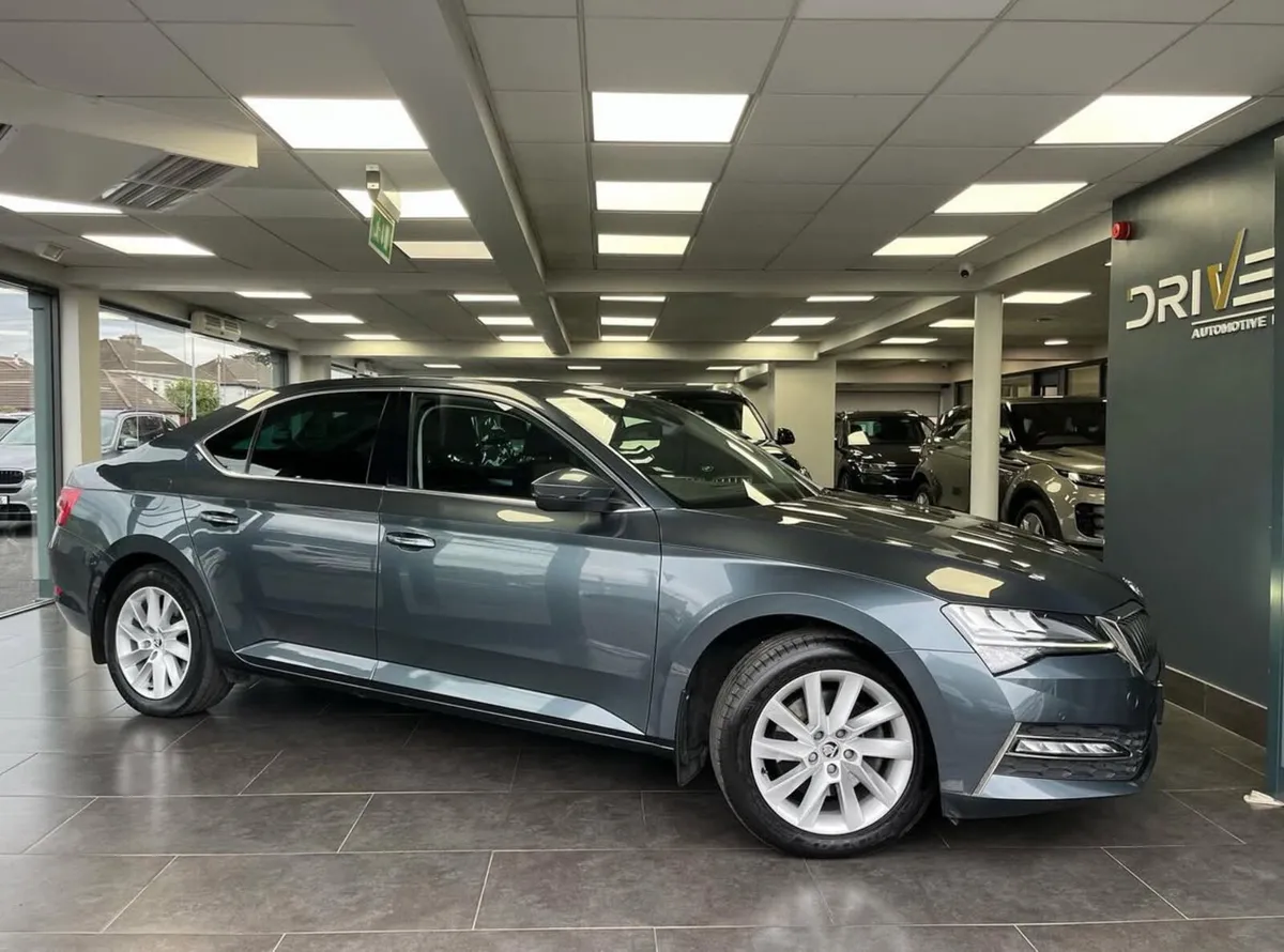 Skoda Superb 2021 1.4 Hybrid  Style - Image 1