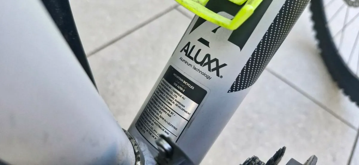 Giant ATX mountain bike - Image 2