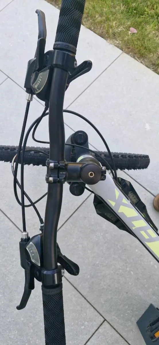 Giant ATX mountain bike - Image 3