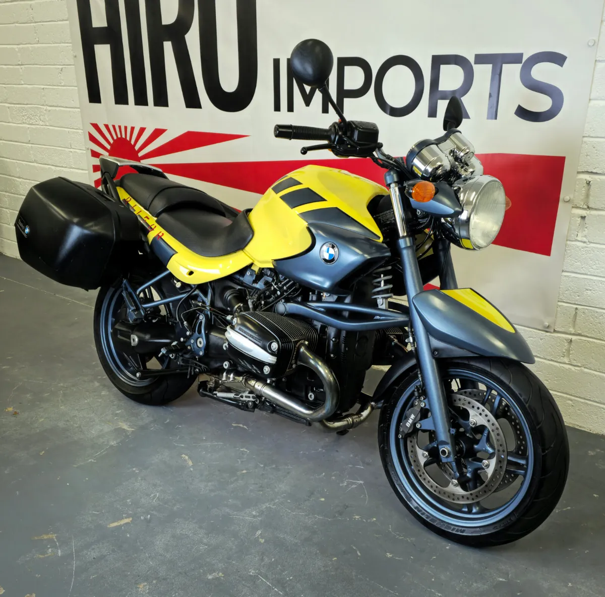 2002 BMW R1150R Rockster - Image 2