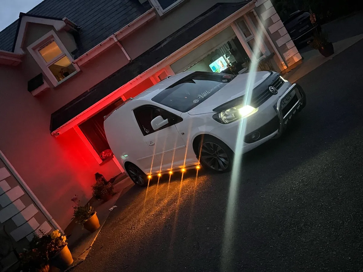 Vw caddy - Image 1