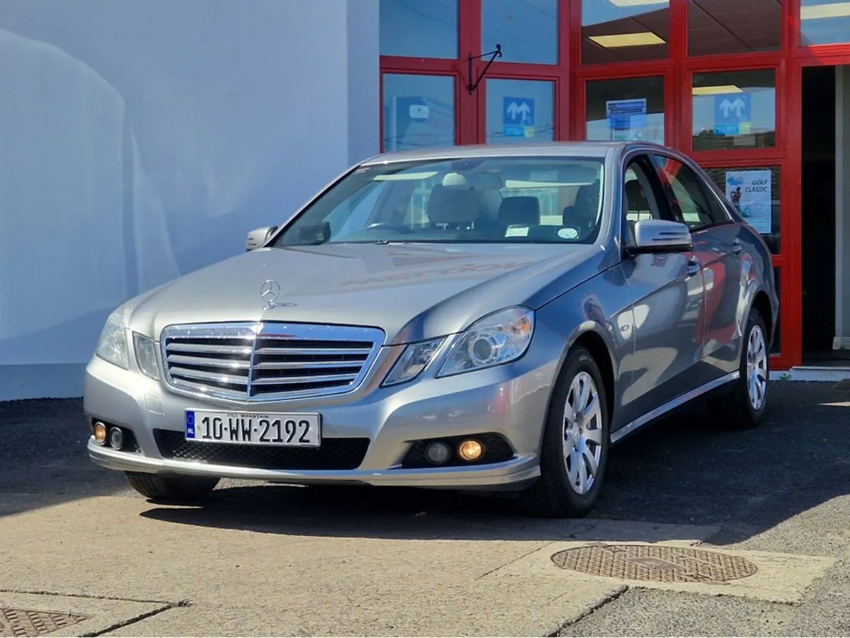 Mercedes-Benz E-Class 200 CDI Blue Efficiency 4DR - Image 1