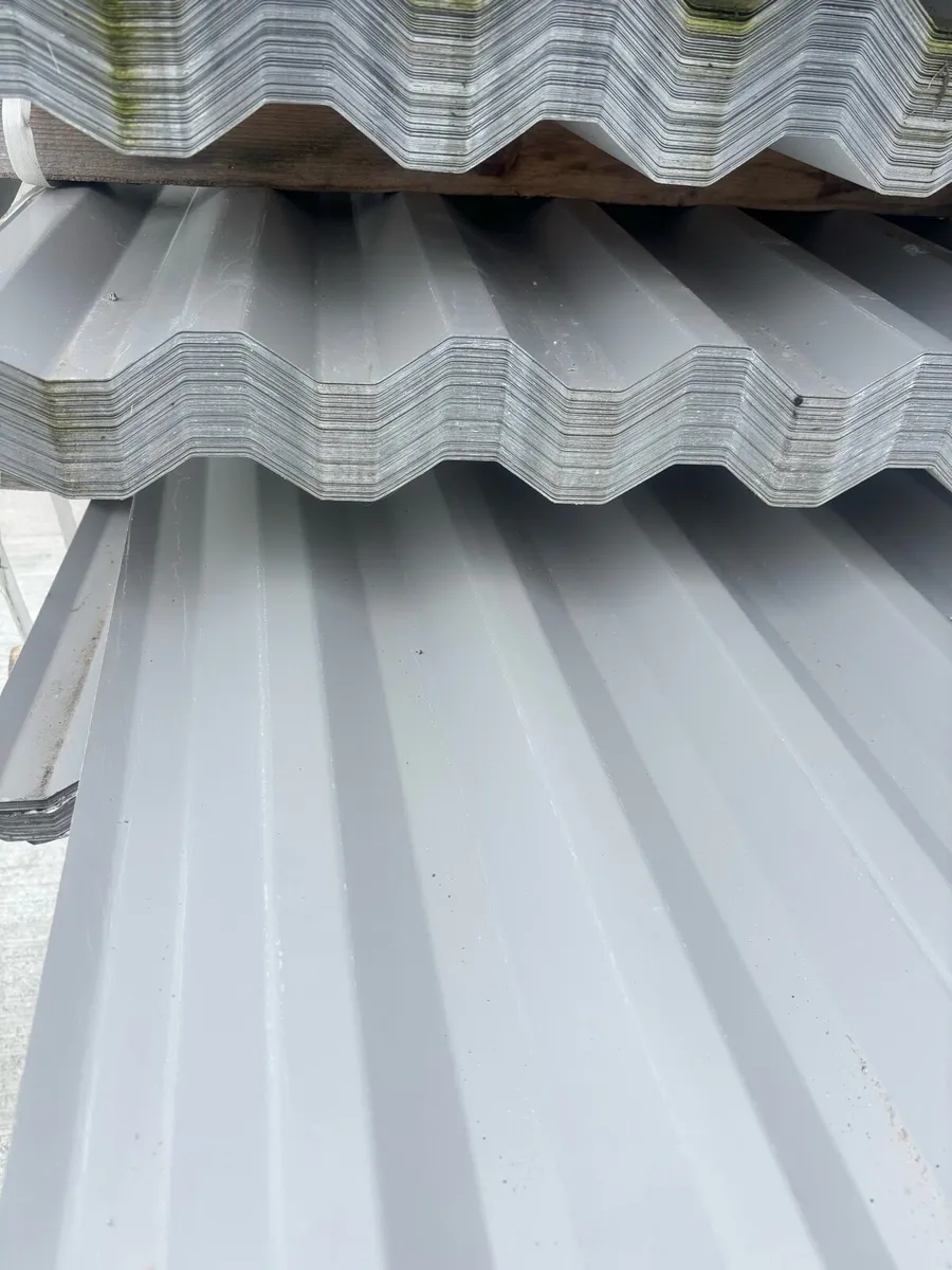 Box profile 100   Sheets 10 ft  0852056400 - Image 2