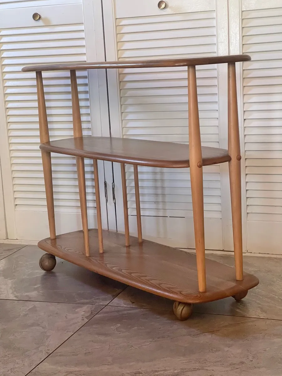 Mid century Ercol book & divider - Image 1