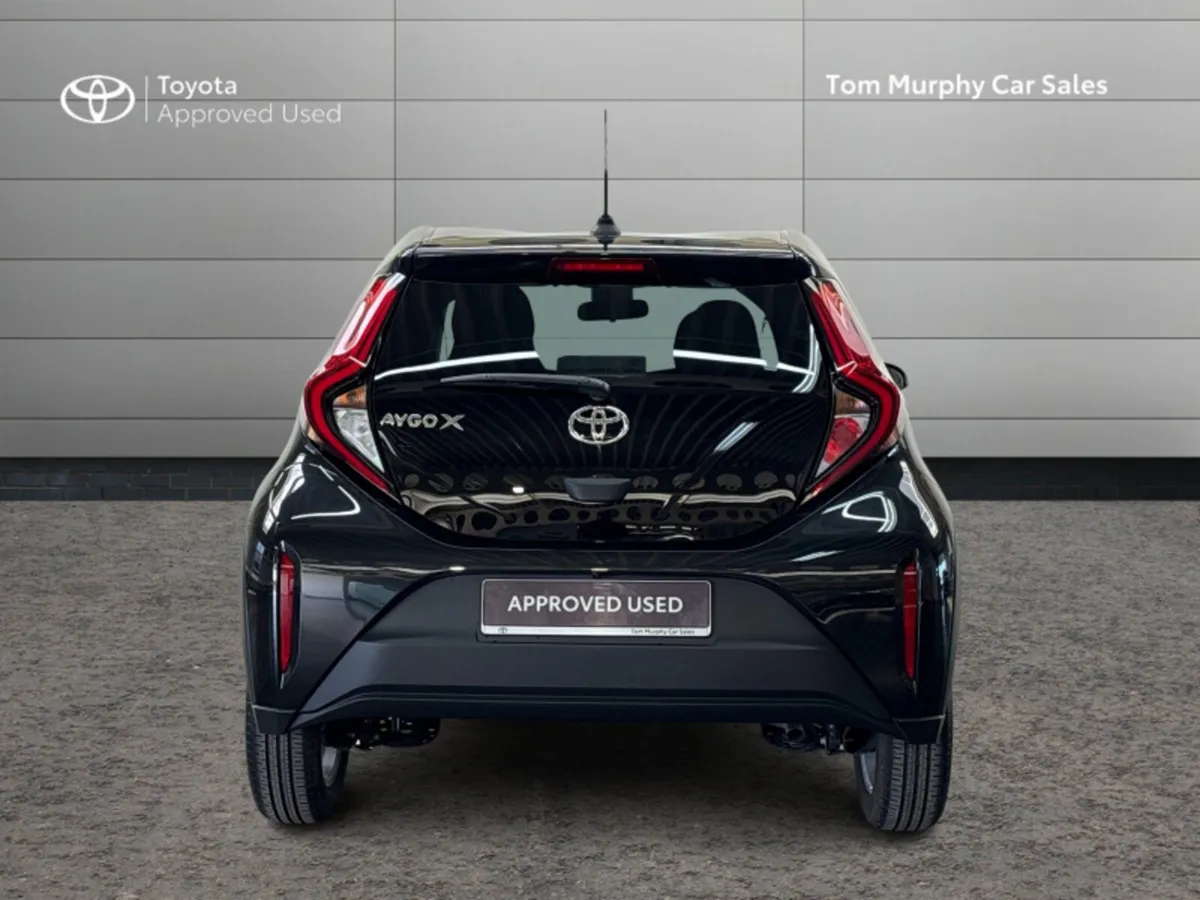 Toyota Aygo X 1.0 - Image 4