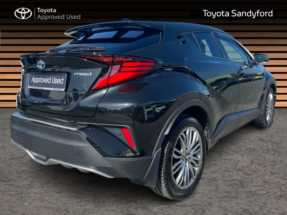 Toyota C-HR HYBRID SOL TOP SPEC // HEATED LEATHER - Image 2