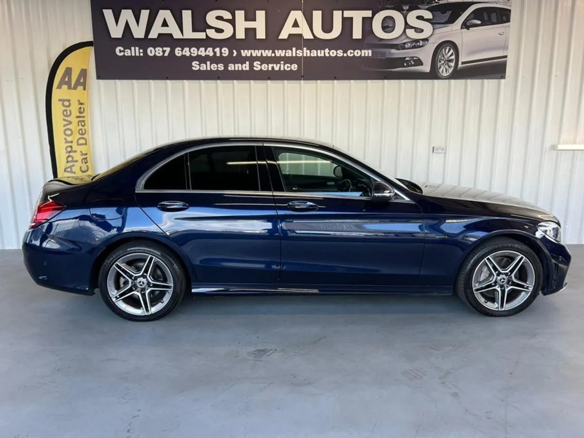 Mercedes-Benz C-Class 300 AMG Line Edition E - Image 3