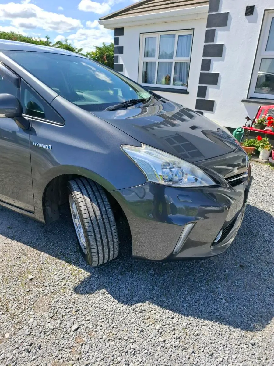2011 Prius Alpha 7 seater Batt. SOH 71% NCT 9/25 - Image 1