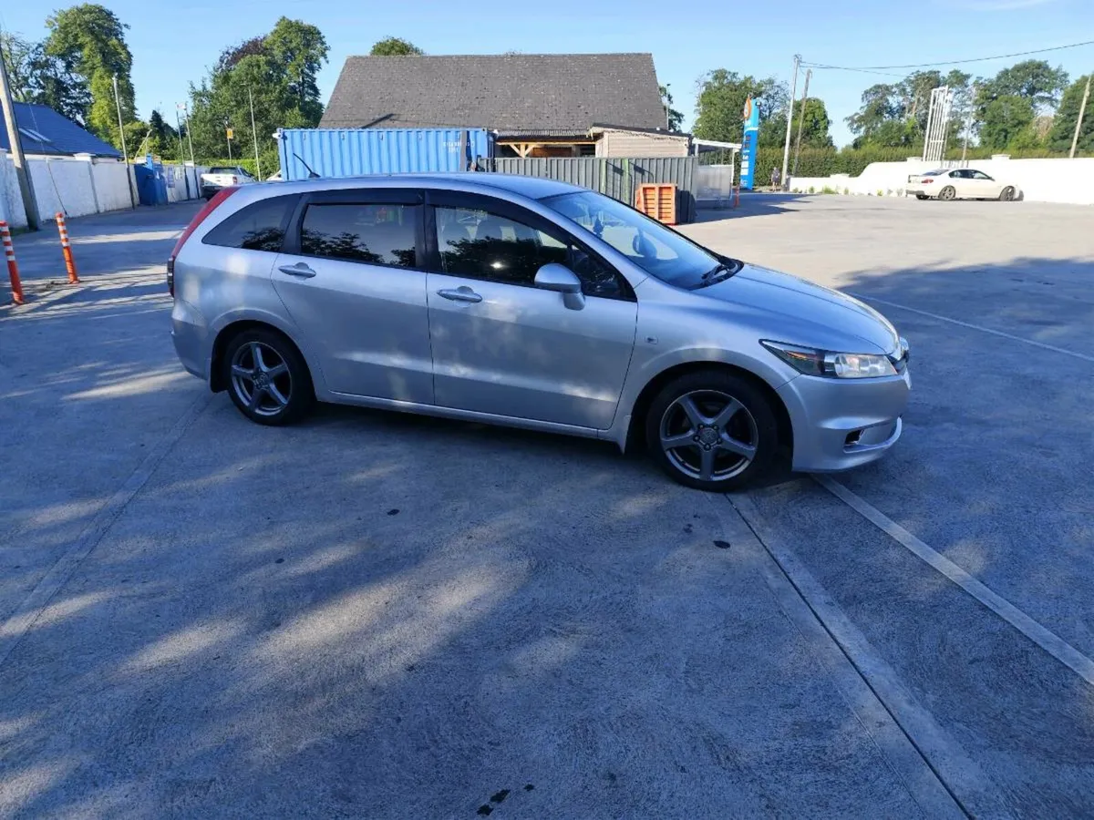 2006 Honda Stream (NCT 12/25) - Image 1