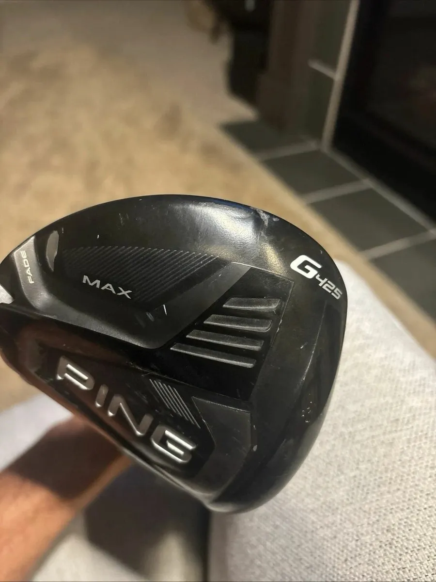 Ping G425 Max 10.5 Degree Tour 2.0 Black 65 Stiff - Image 1