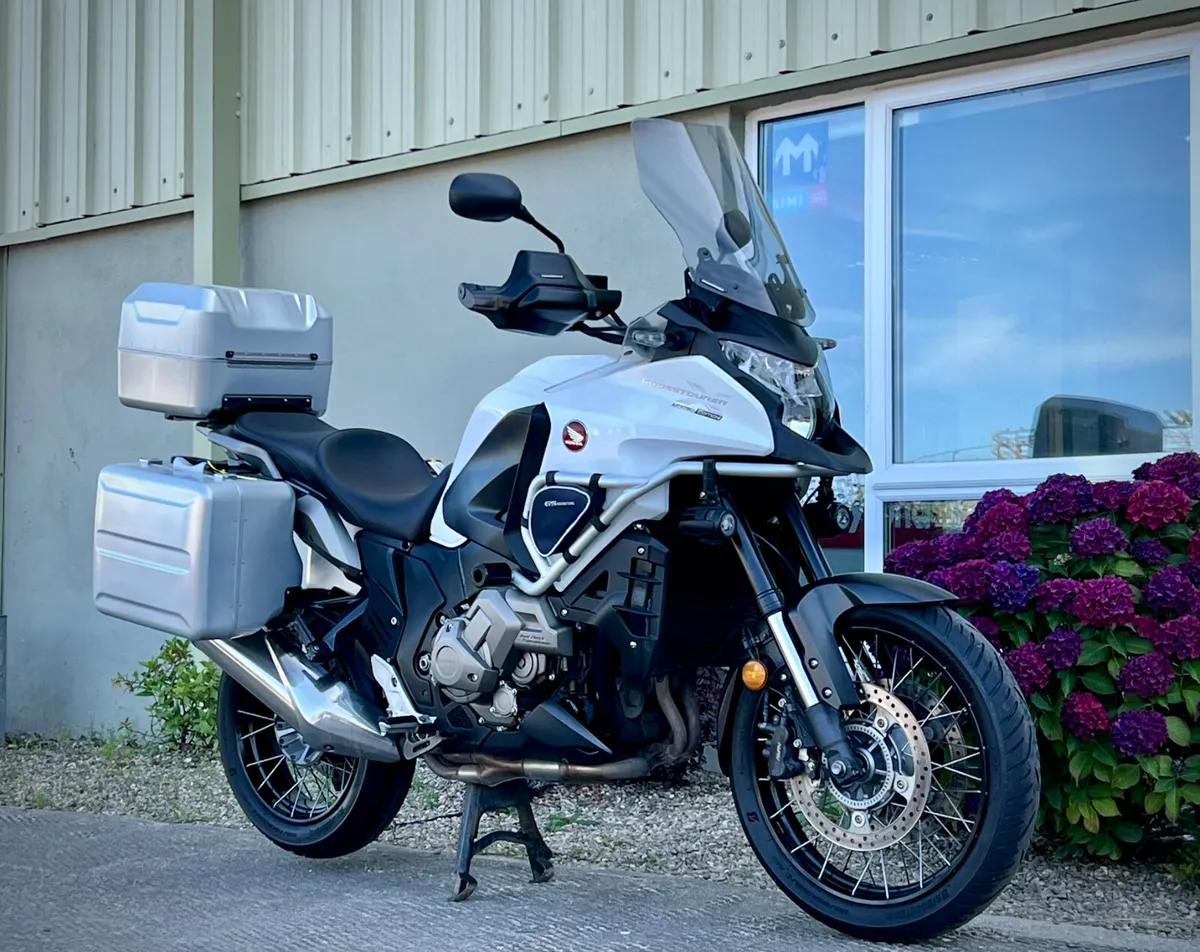 Honda Crosstourer VFR1200X DCT - Image 2