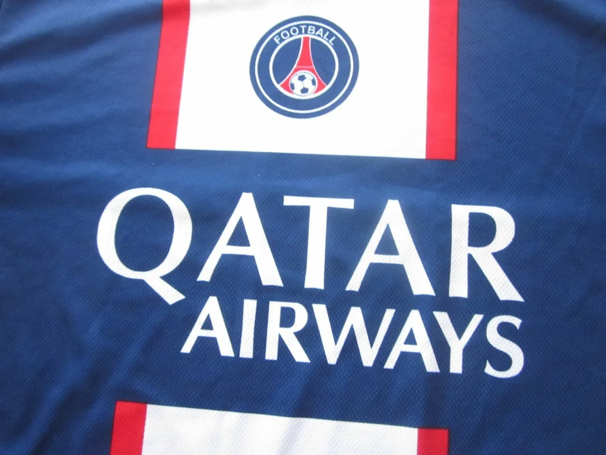 Paris St-Germain Football Jersey Messi 30 - Image 4