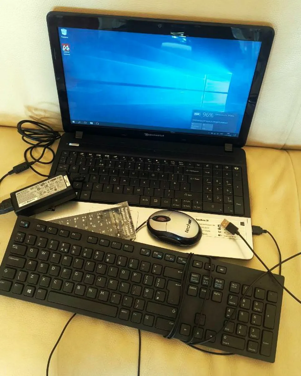 laptop Packard Bell EasyNote Great condition - Image 1
