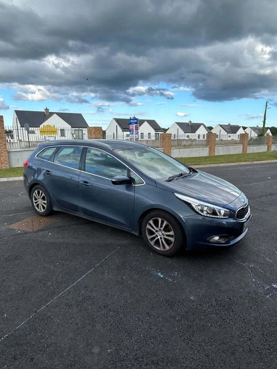 Kia Ceed 2014 - Image 1