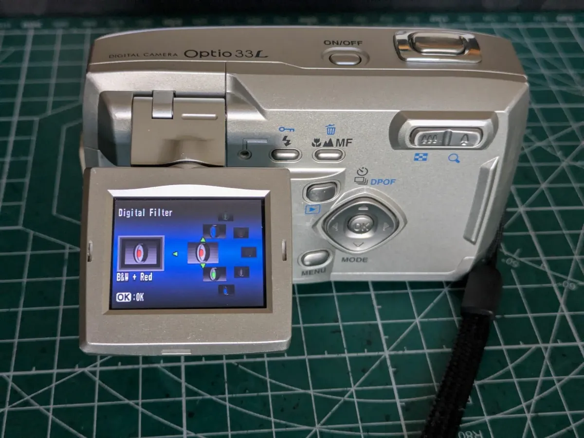Pentax Optio 33L - CCD 🌈 sensor camera - Image 2