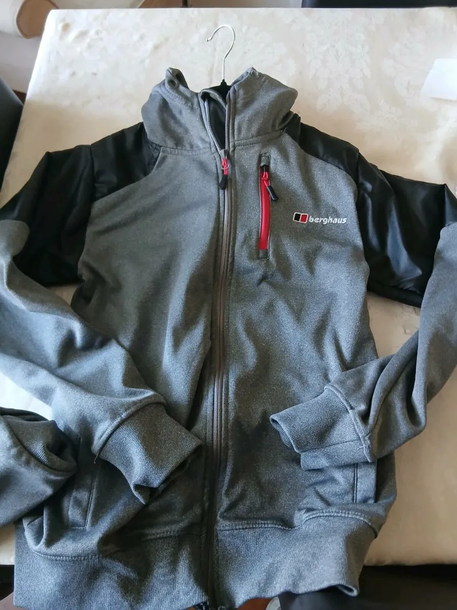 Mens tracksuit - Image 1