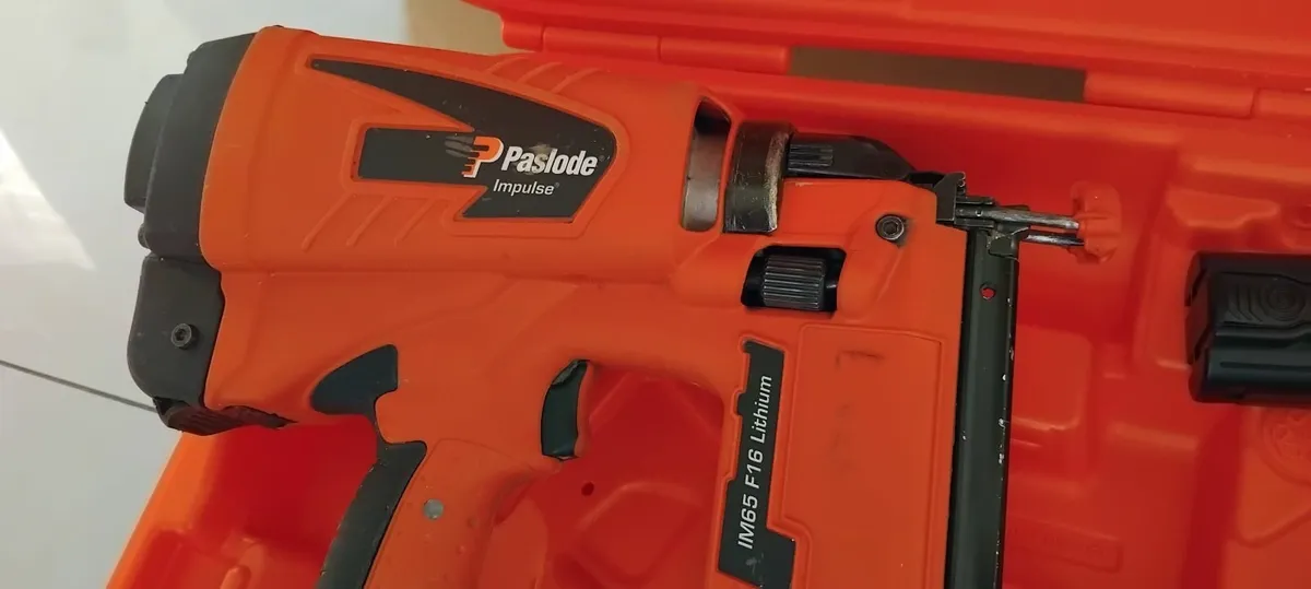 Paslode im65 F16 2nd fix Nail Gun"Fully Serviced" - Image 4