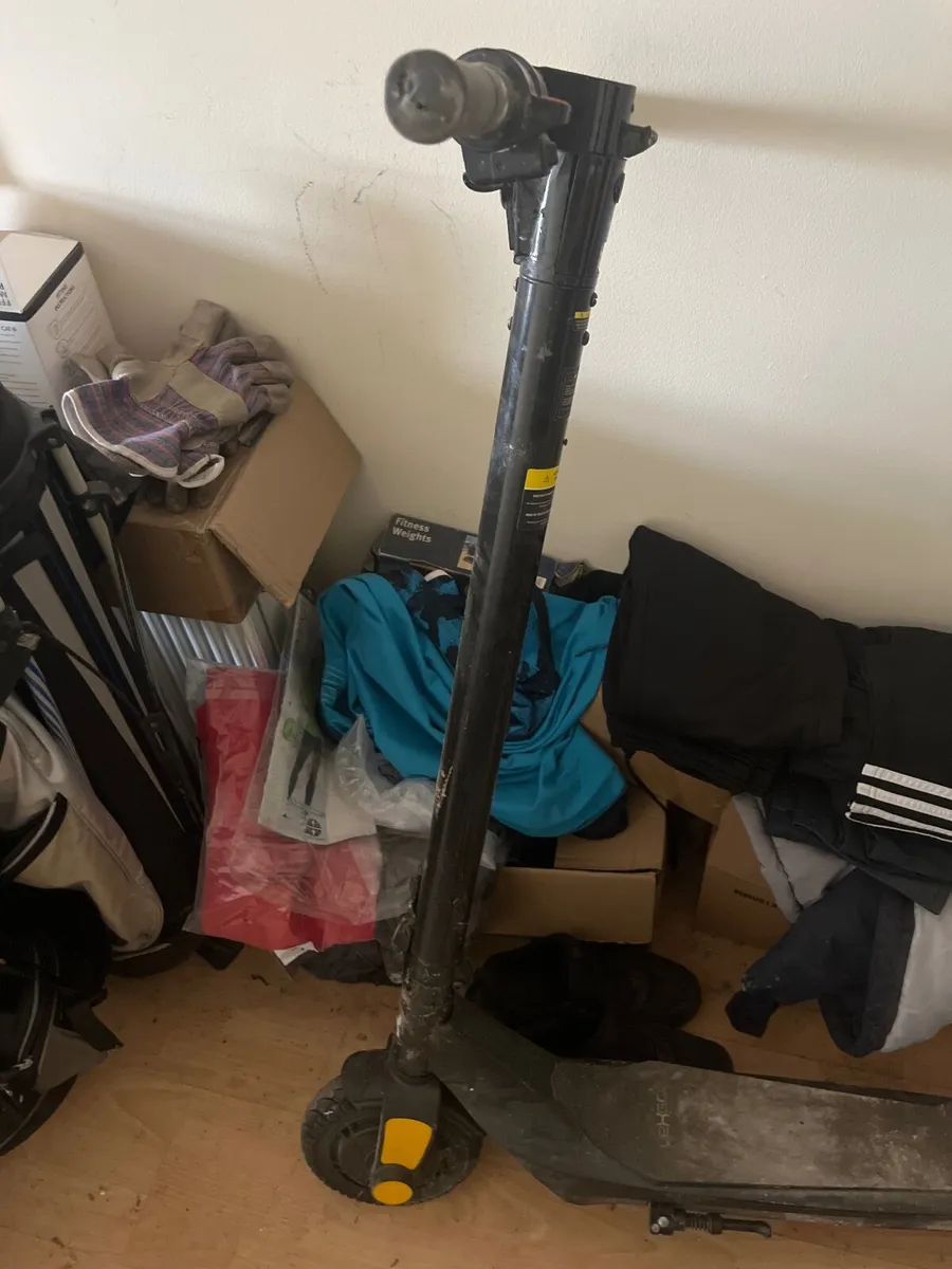 Electric scooter - Image 4