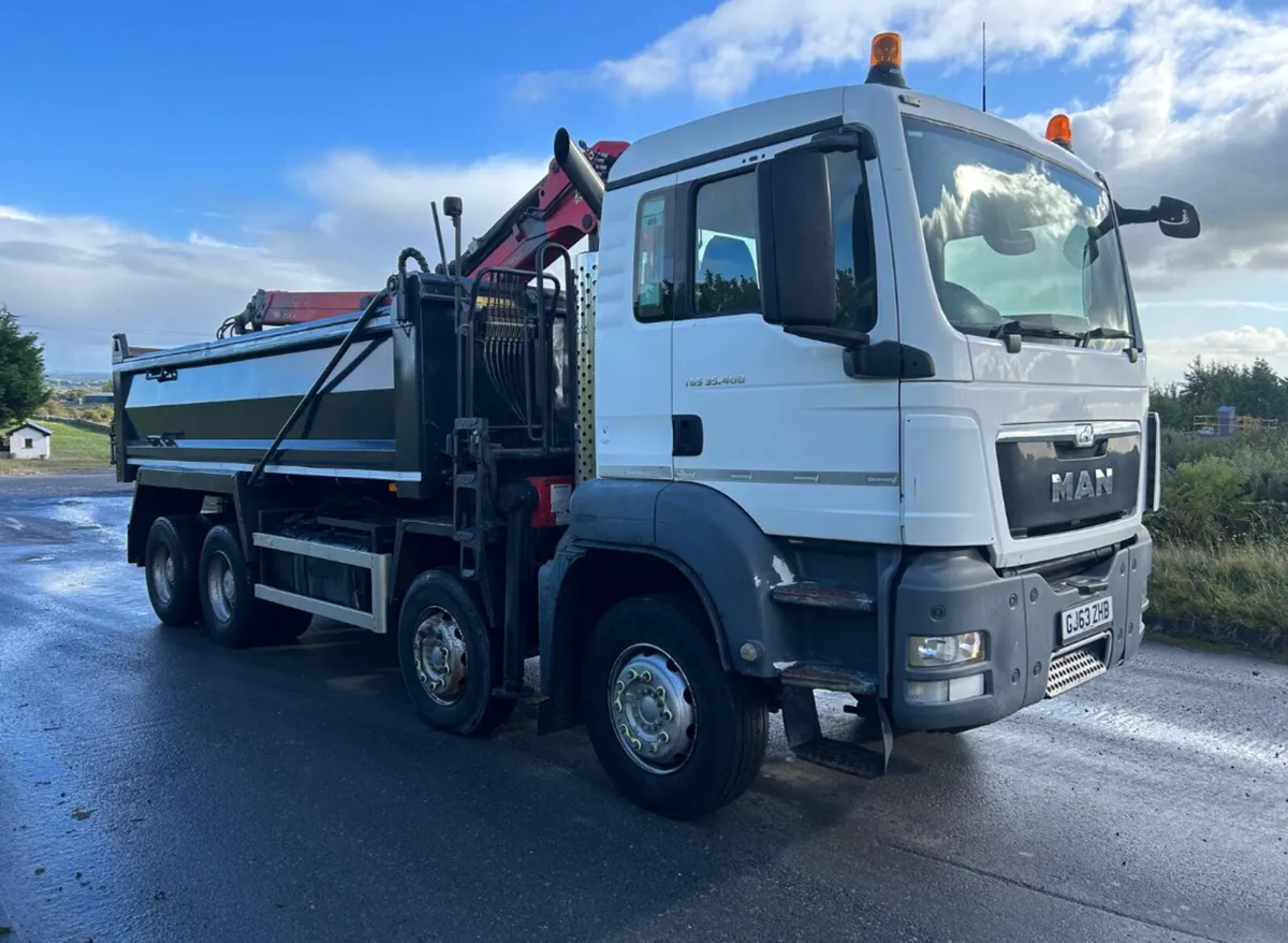 2014 Man TGS 35.400 8x4 Grab - Image 1