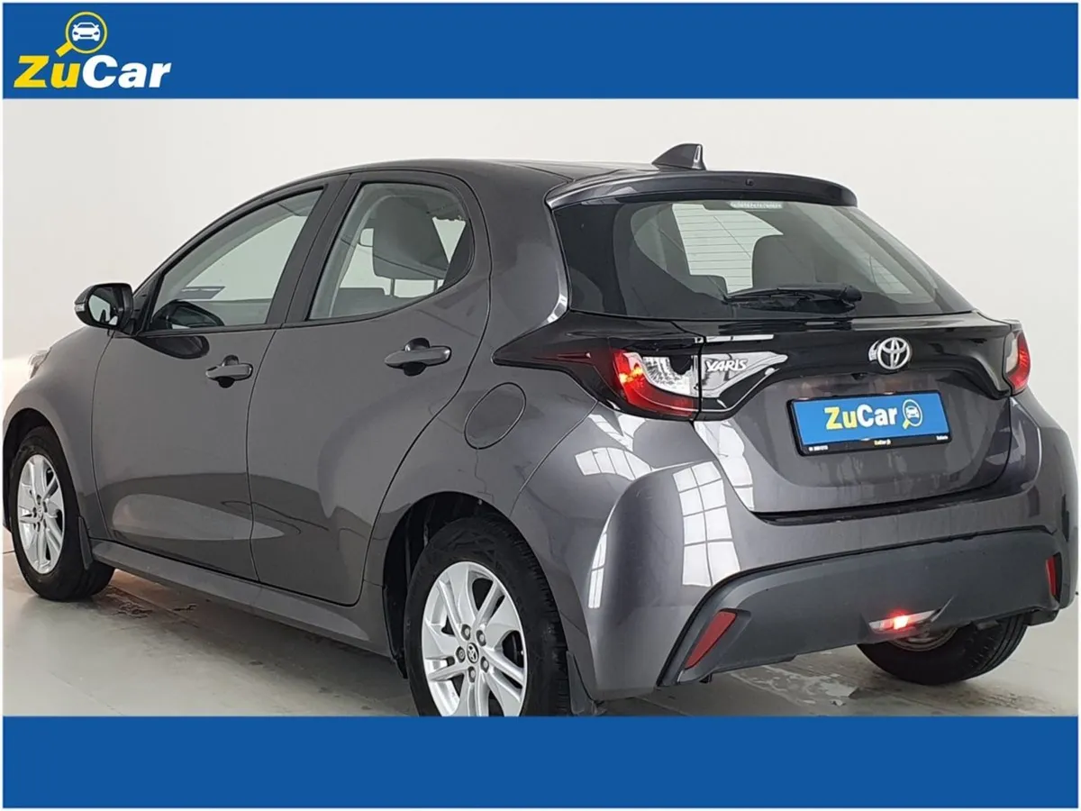 Toyota Yaris  118 1.0 5Dr Luna - Image 3