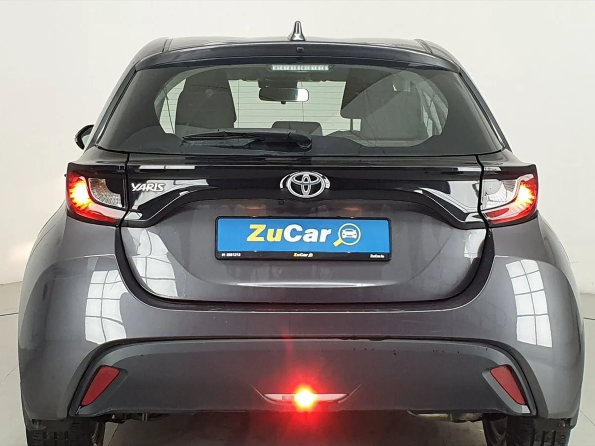 Toyota Yaris  118 1.0 5Dr Luna - Image 4