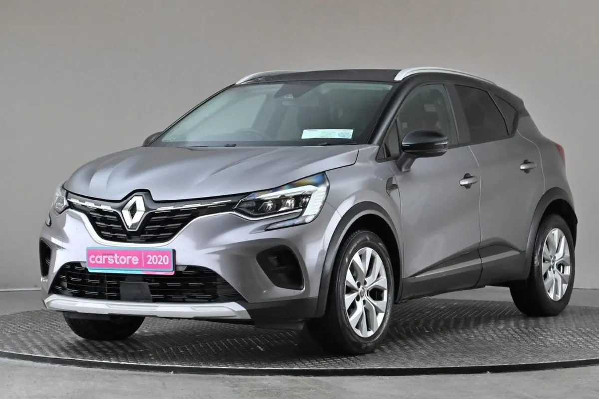 Renault Captur 1.5 DCi Iconic 95bhp 6spd My19  2t - Image 3
