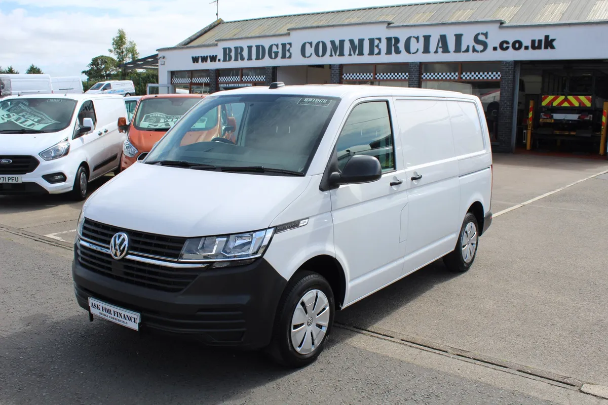 2022 Volkswagen TransporterT30 SWB with Tail Gate - Image 1