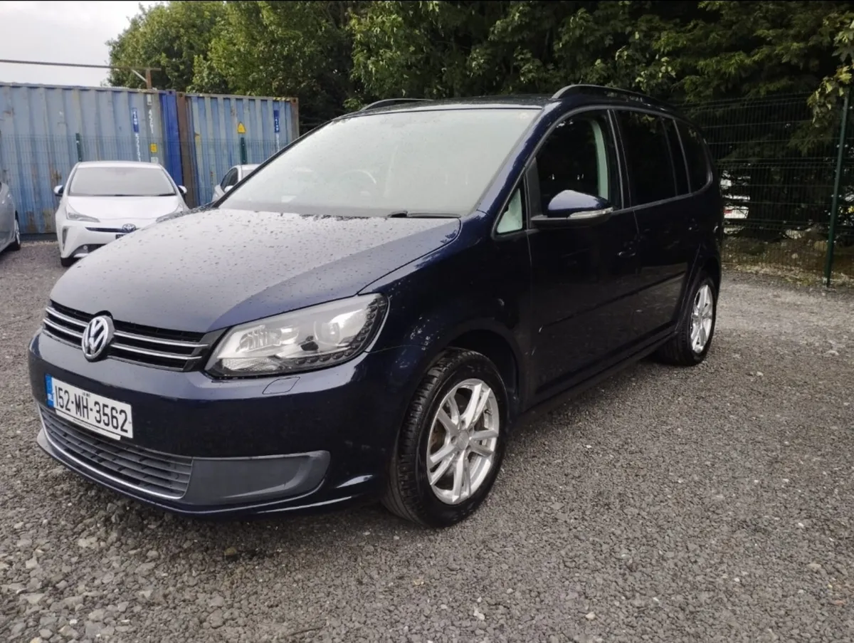 Volkswagen Touran 2015 Automatic 7 Seats - Image 3
