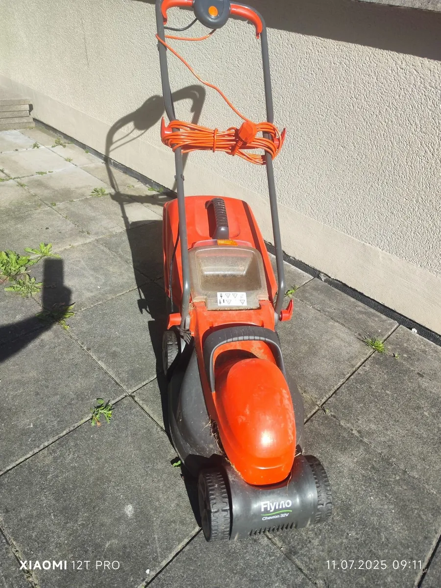 Garden equipment - Image 2