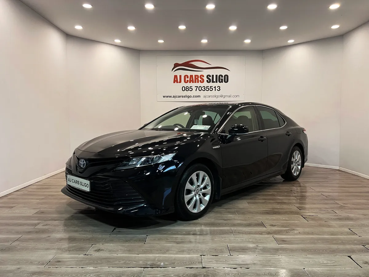 LOW MILES TOYOTA CAMRY SOL 2.5L HYBRID AUTO 2020 - Image 1