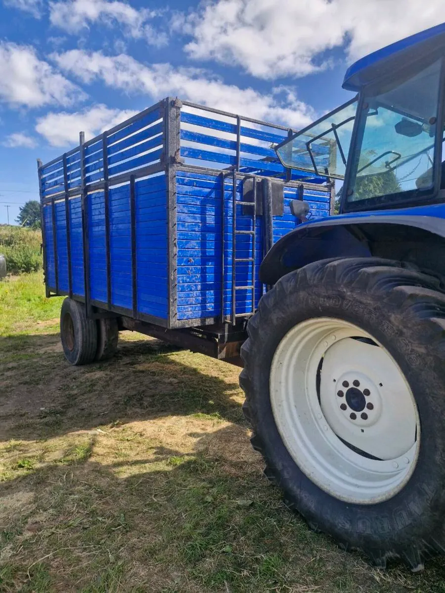 Cattle trailer - Image 2