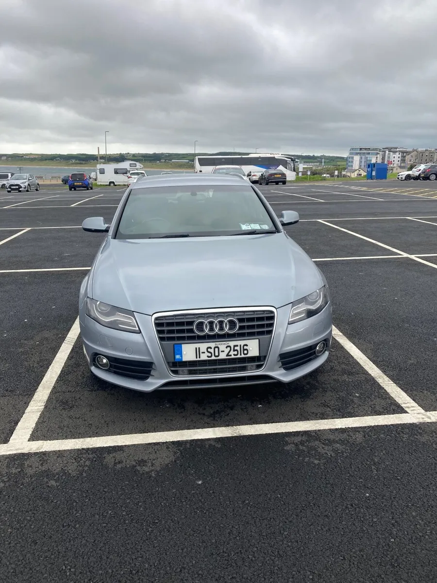 Audi A4 2011 - Image 2