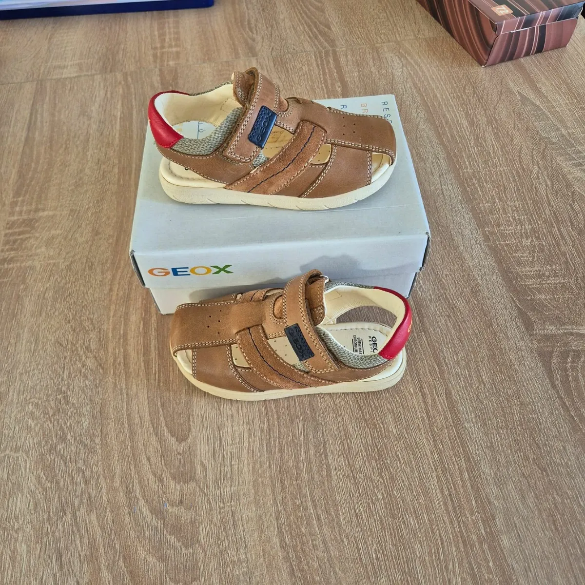 Kids shoes - Image 1