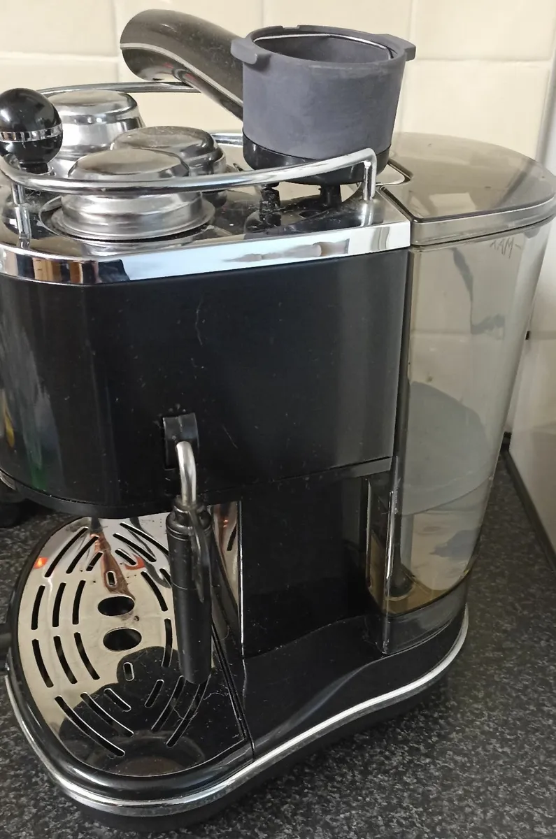 Delonghi Micalite Coffee Machine - Image 2