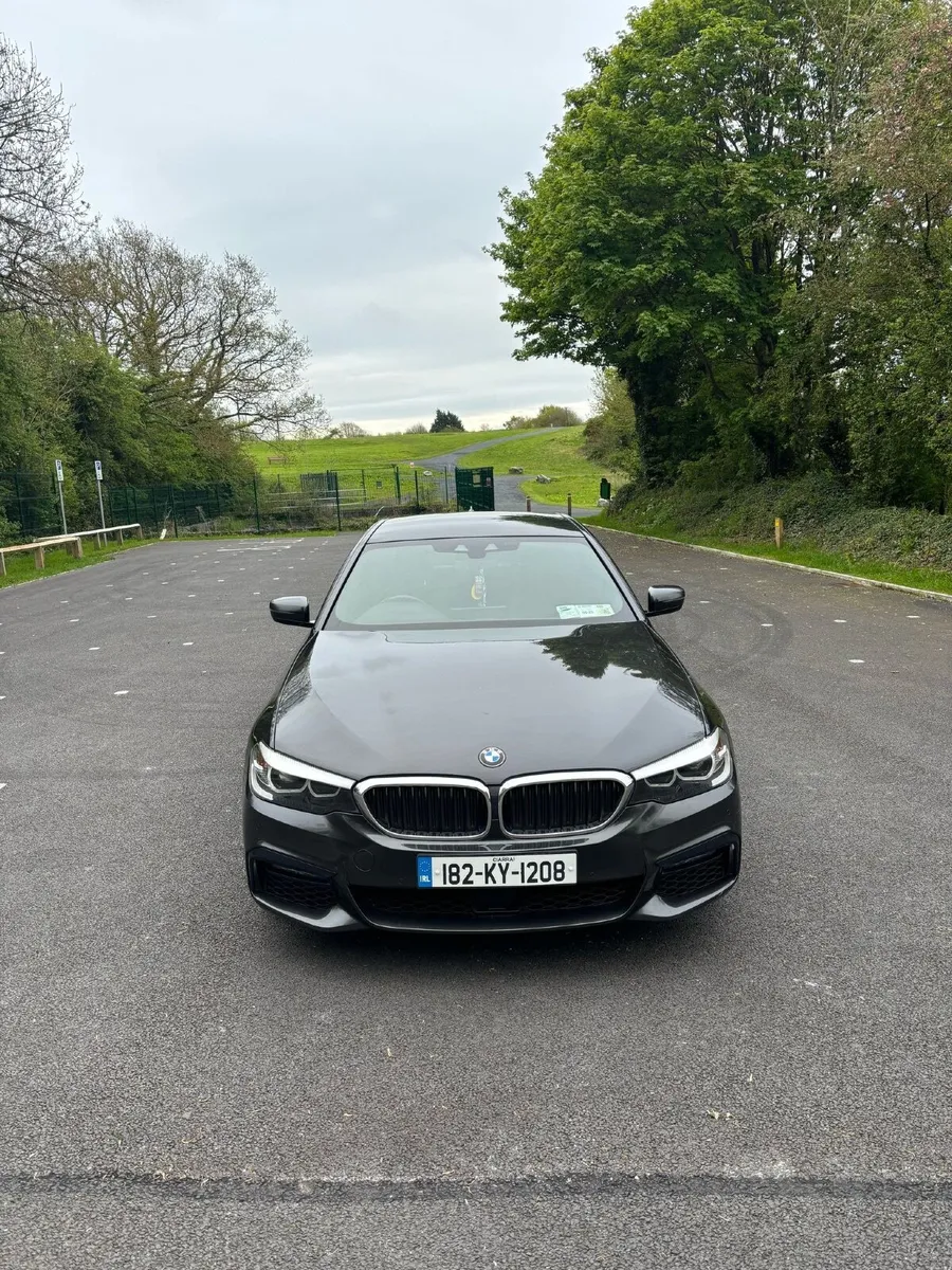 BMW 5-Series 2018 - Image 2