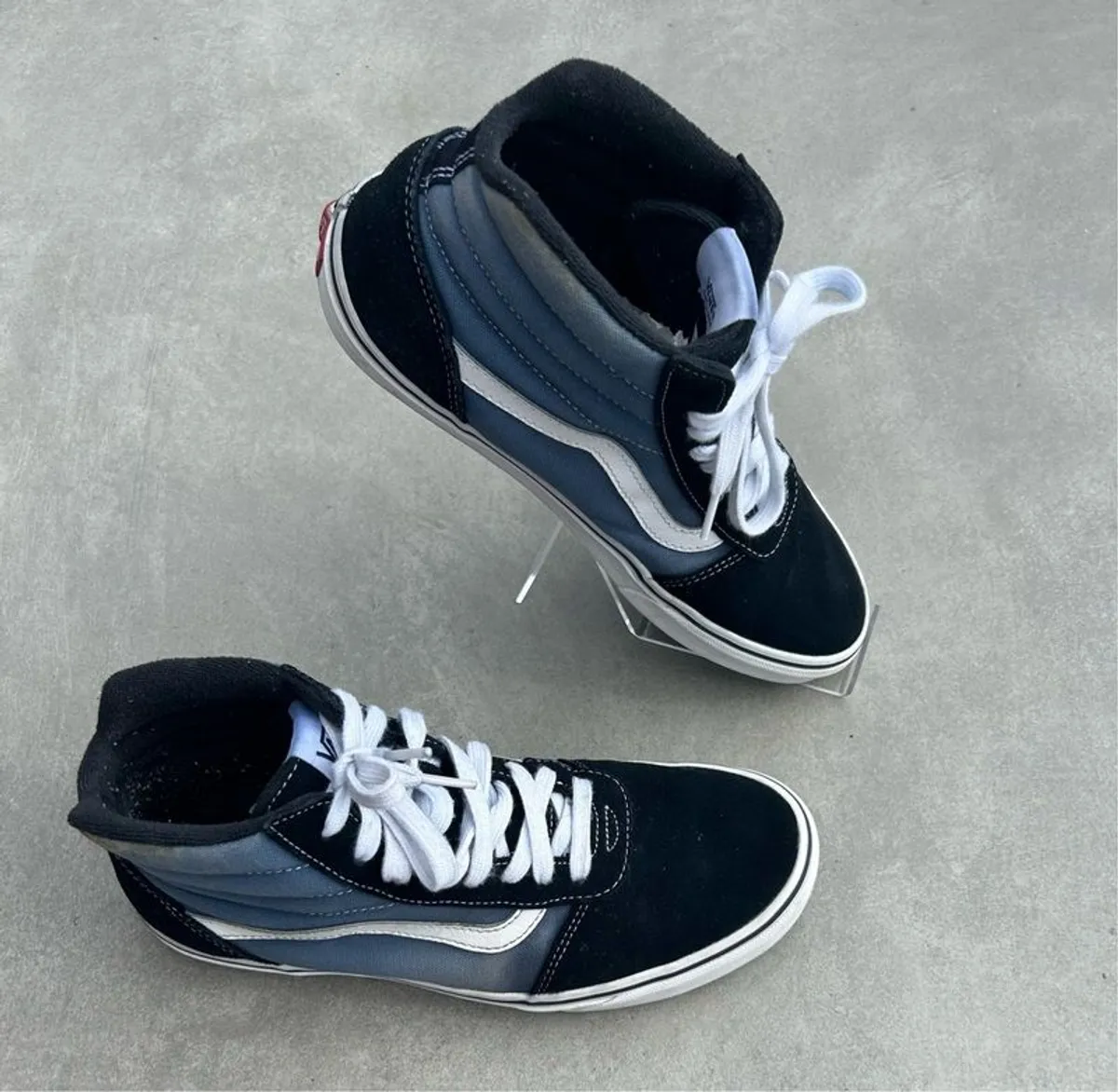 VANS Sk8-Hi High Top Black White Stripe Sneakers UK Size 7.5 (EUR 41.0) - Image 1