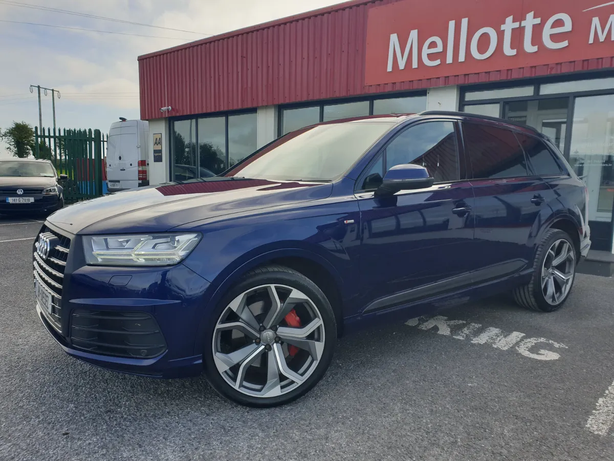 Audi Q7 3.0TDI S LINE**BLACK EDITION STYLING** - Image 2