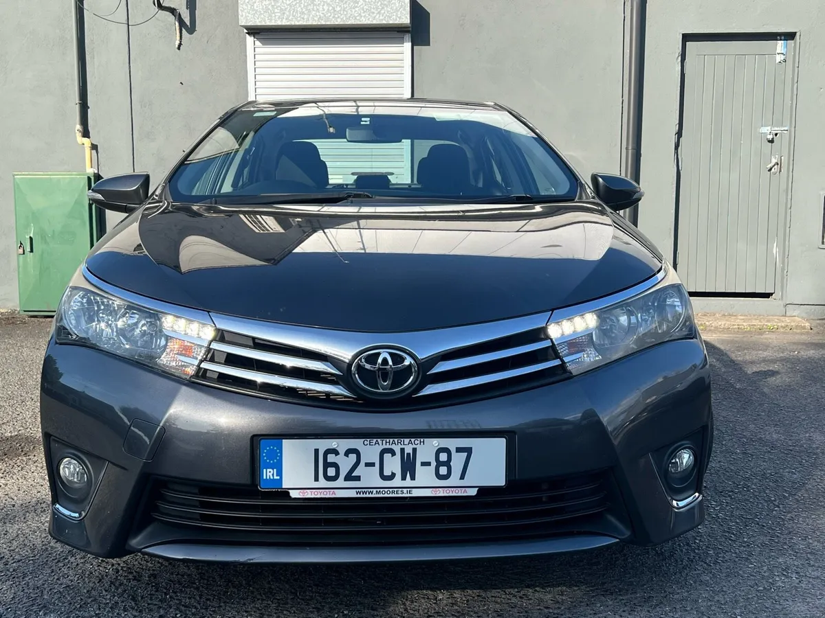 Toyota Corolla 1.4 D4D Luna Saloon - Image 4