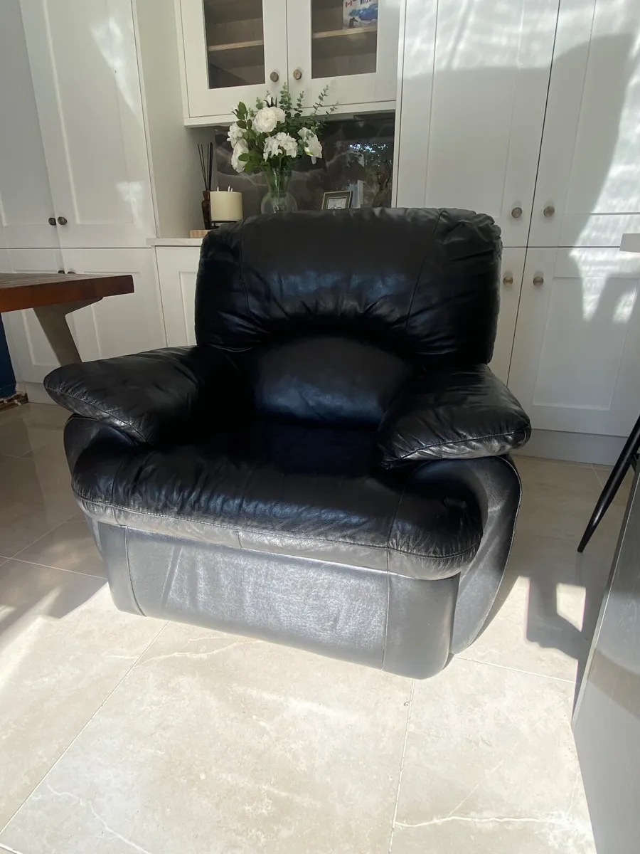 High Quality black Leather full recliner - Image 2