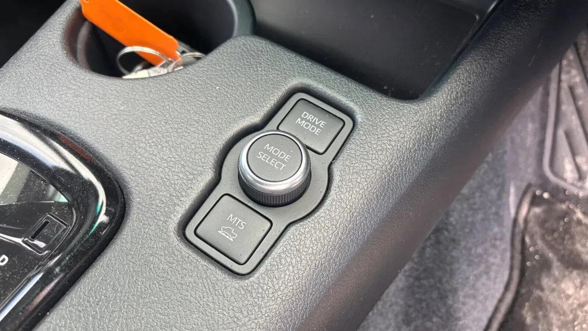 2025 Toyota Hilux Invincible X – Brand New | 2.8L - Image 2