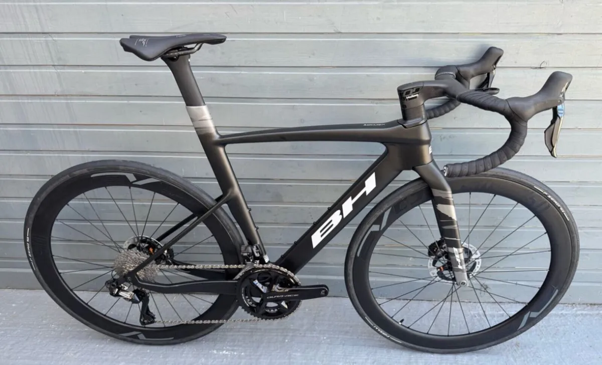 Free Delivery - Save €2000 BH Aerolight 8.0