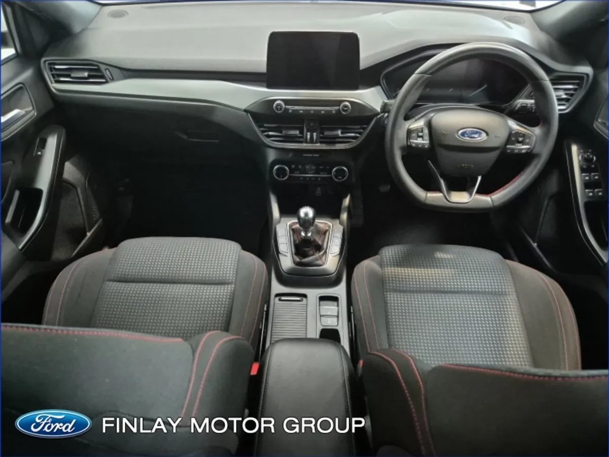 Ford Focus 1.0l Ecoboost 125PS St-line Winter Pac - Image 3