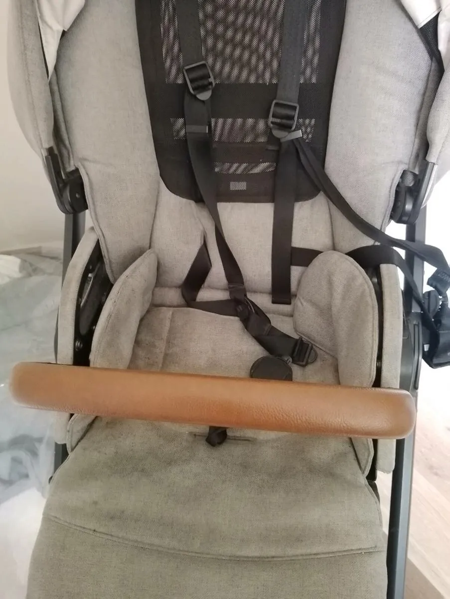 Nuna buggy and pram - Image 3