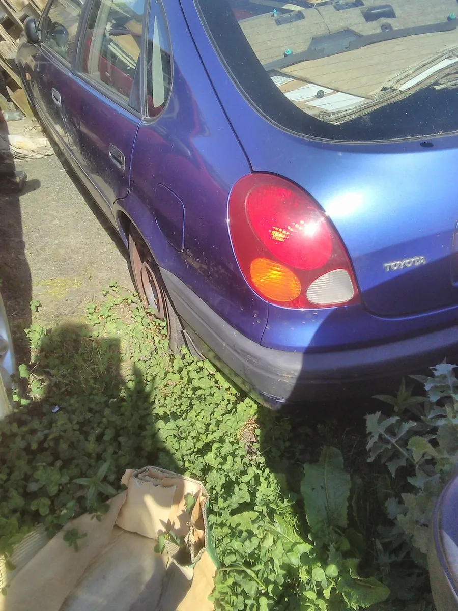 Toyota parts cars everything 4 sale old age issues - Image 4