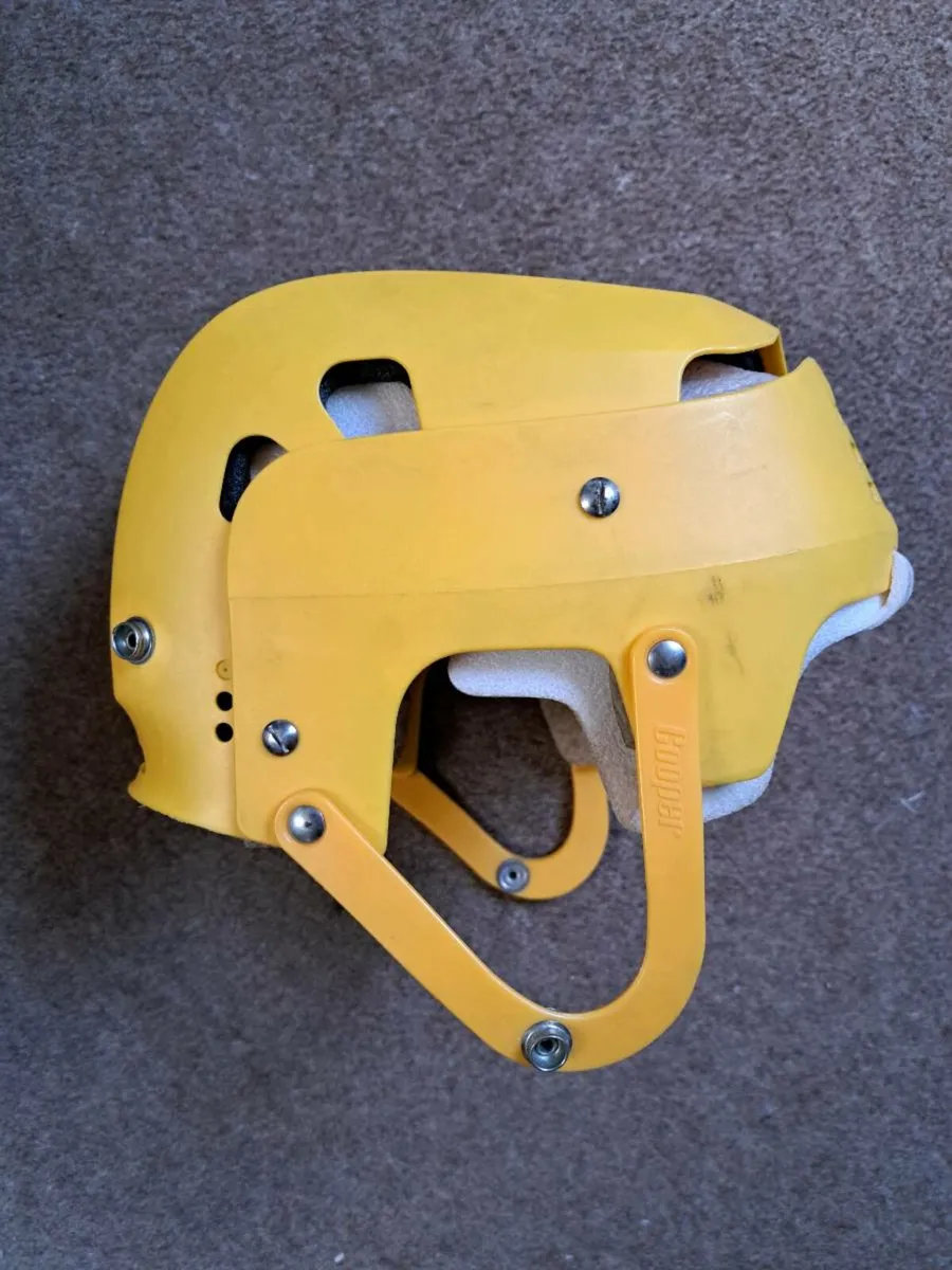 Cooper SK109 Helmet - Image 2
