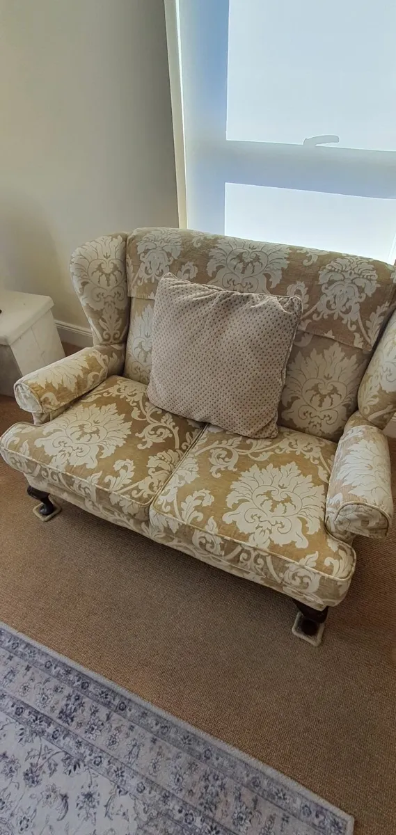 Couch 2 seater - Image 2