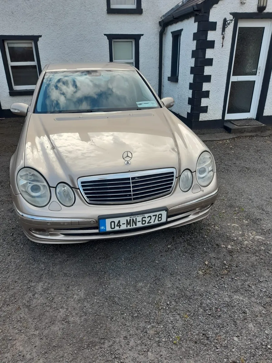 1999 BMW 520 - Image 3
