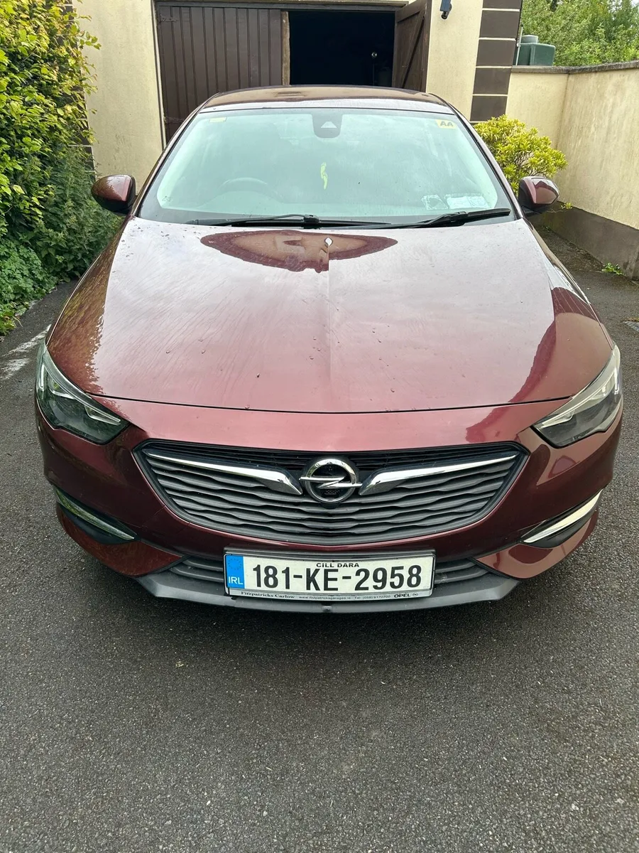 Car - Image 1