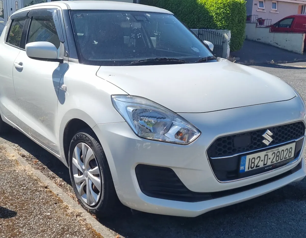 Suzuki Swift 182 White
